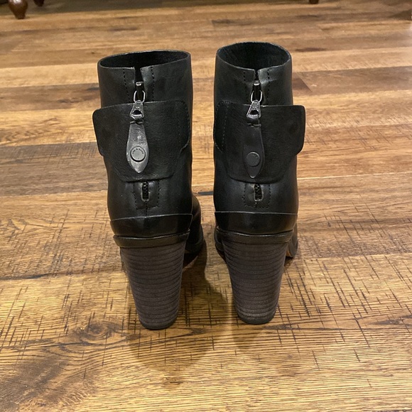 Gorgeous rag & bone 3.5 inch Bootie! - Picture 2 of 8
